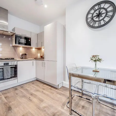 Bright & Modern 2-Bed Notting Hill Apartment London Exterior photo