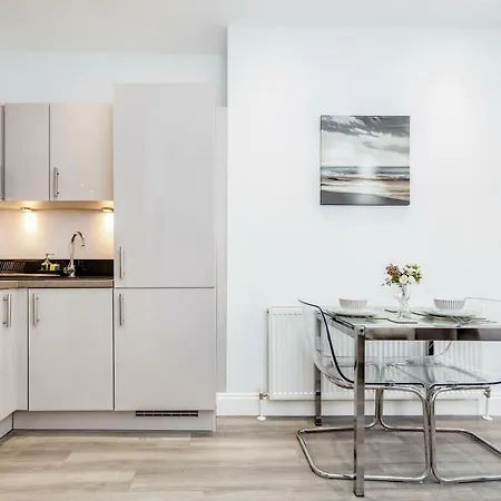 Bright & Modern 2-Bed Notting Hill Apartment London Exterior photo