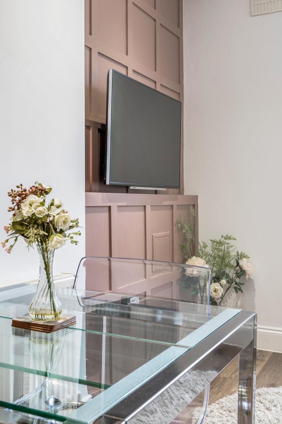 Bright & Modern 2-bed Notting Hill * Лондон